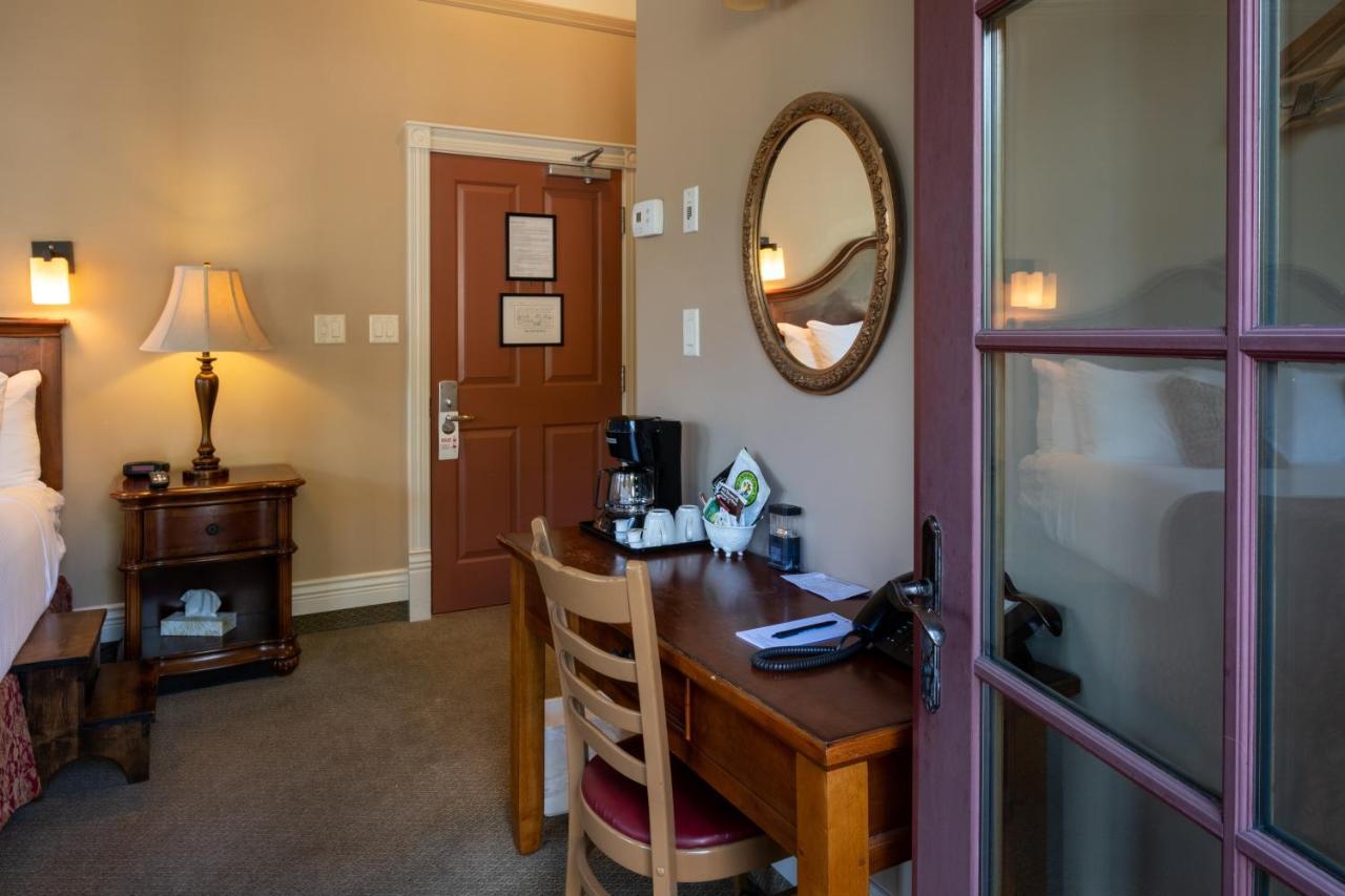 Kaslo Hotel Luaran gambar
