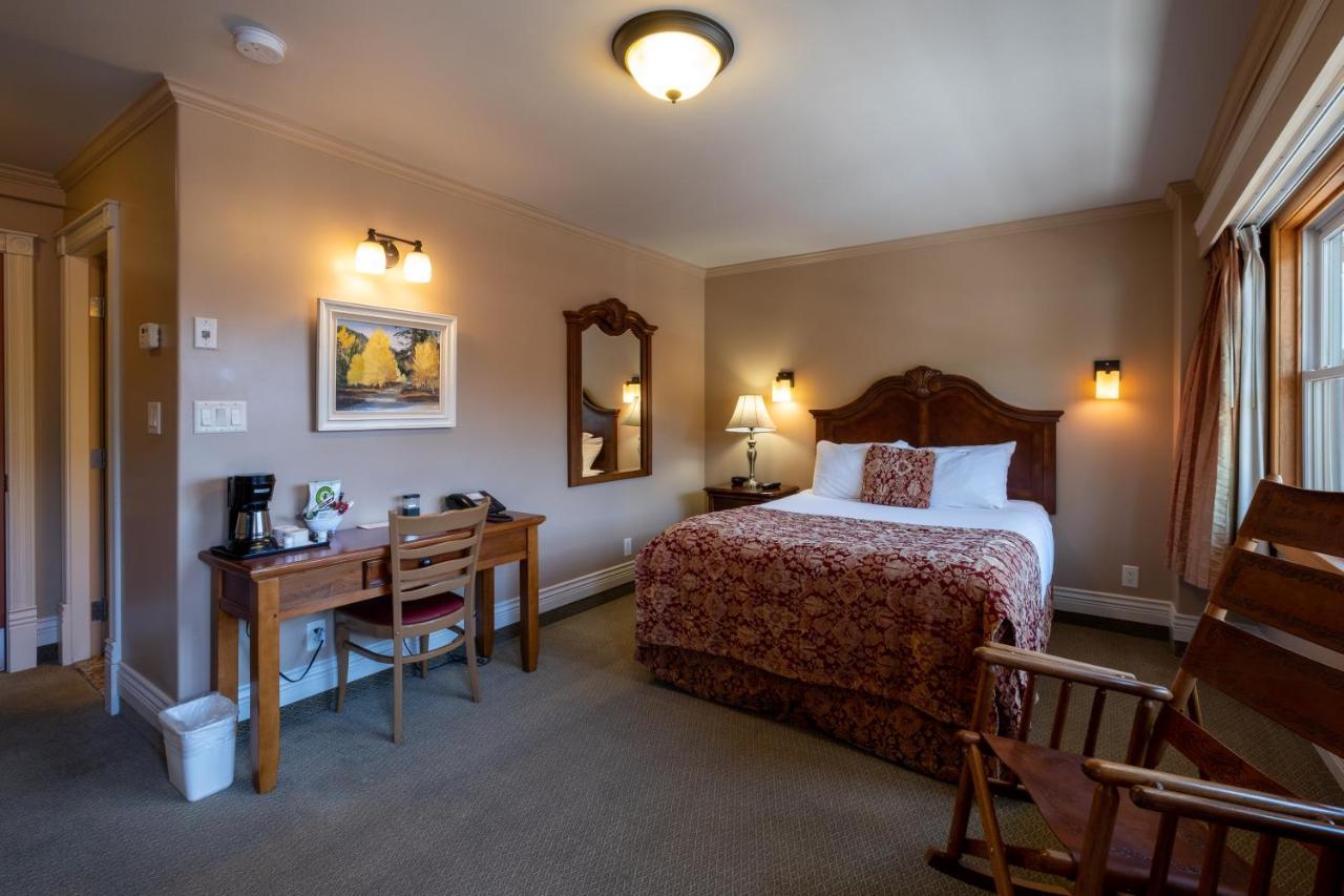 Kaslo Hotel Luaran gambar